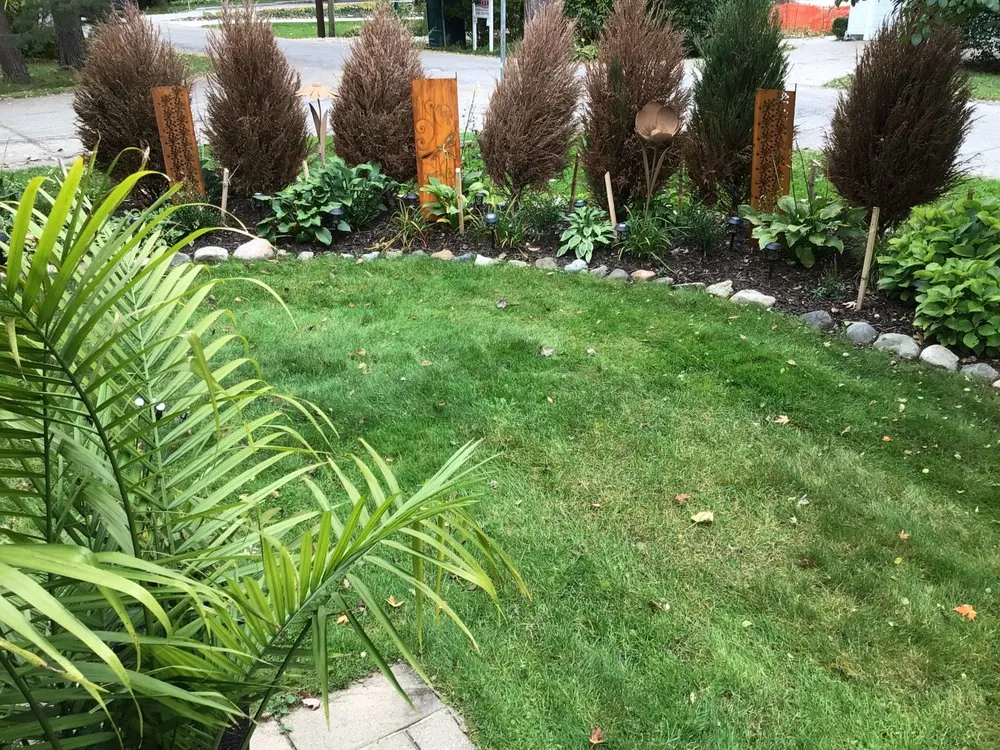 Custom outdoor landscaping in Waterford Township, MI by Cutting Edge