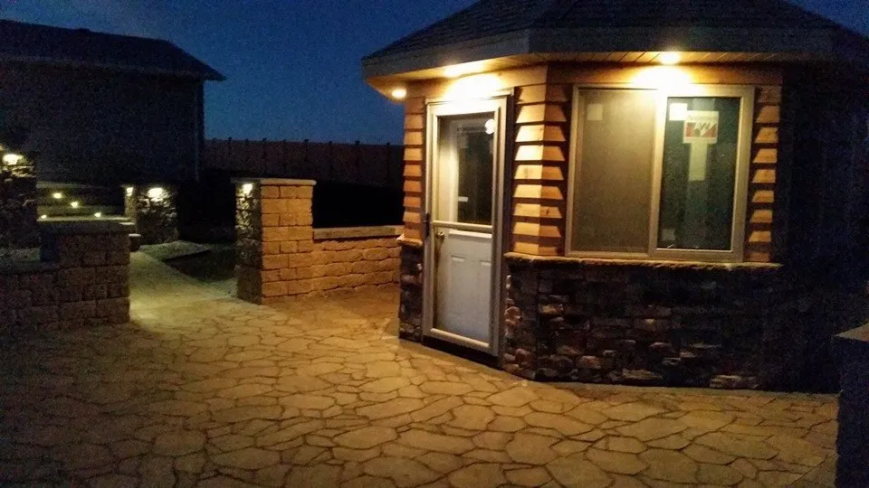 Top-rated garden landscaping for beautiful yards across Bismarck, ND - Cutting Edge Yard Art