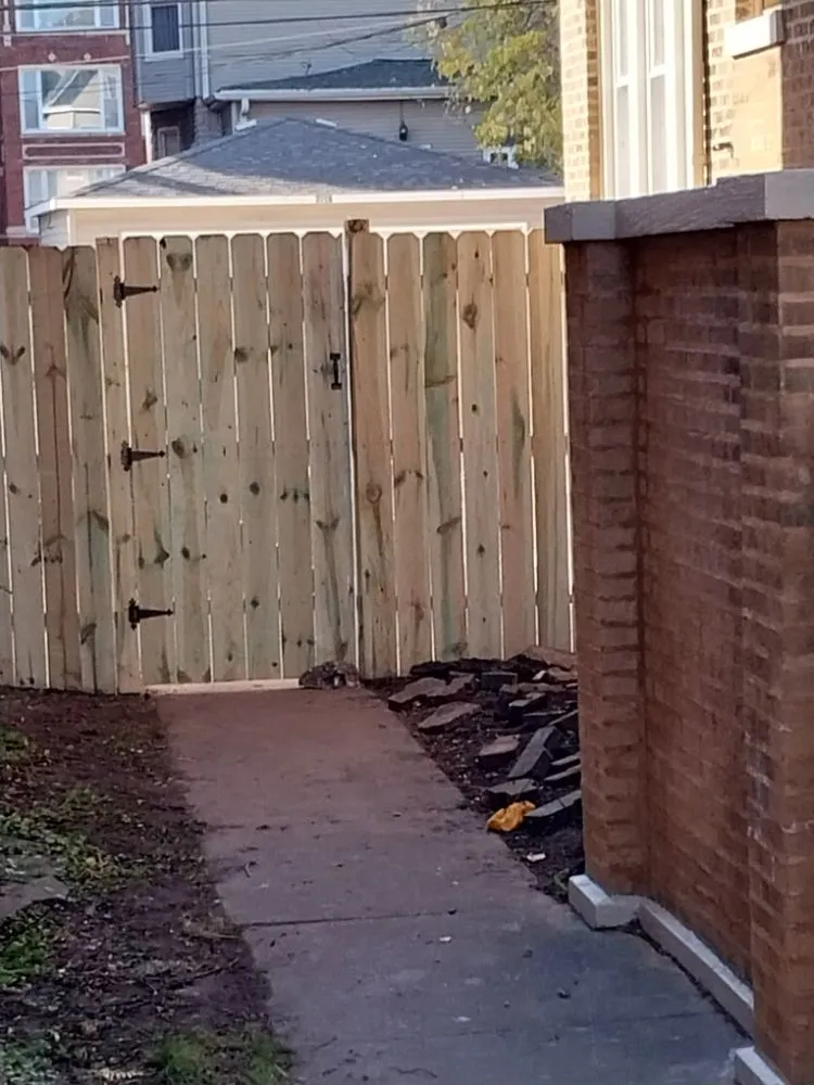 Expert landscape design experts serving Chicago, IL - Cutting Edgg Lawncare Services