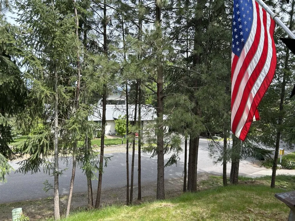 Local lawn mowing service with custom design across Hayden, ID - Cutting The Green