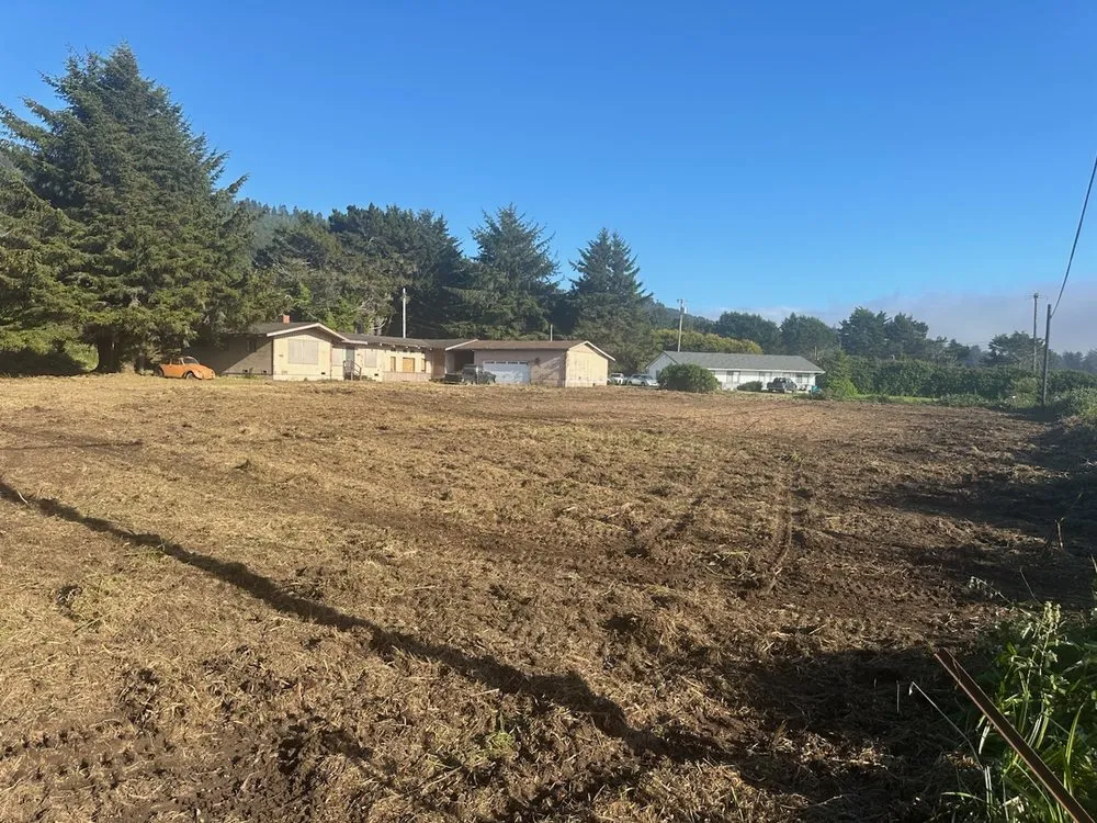 Reliable garden landscaping near you in Crescent City, CA by Cuttingedge Lawn Care