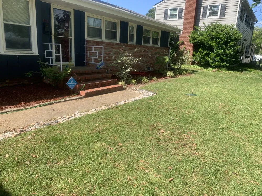 Top-rated yard maintenance in Hampton, VA - Cuttinuplawncare757