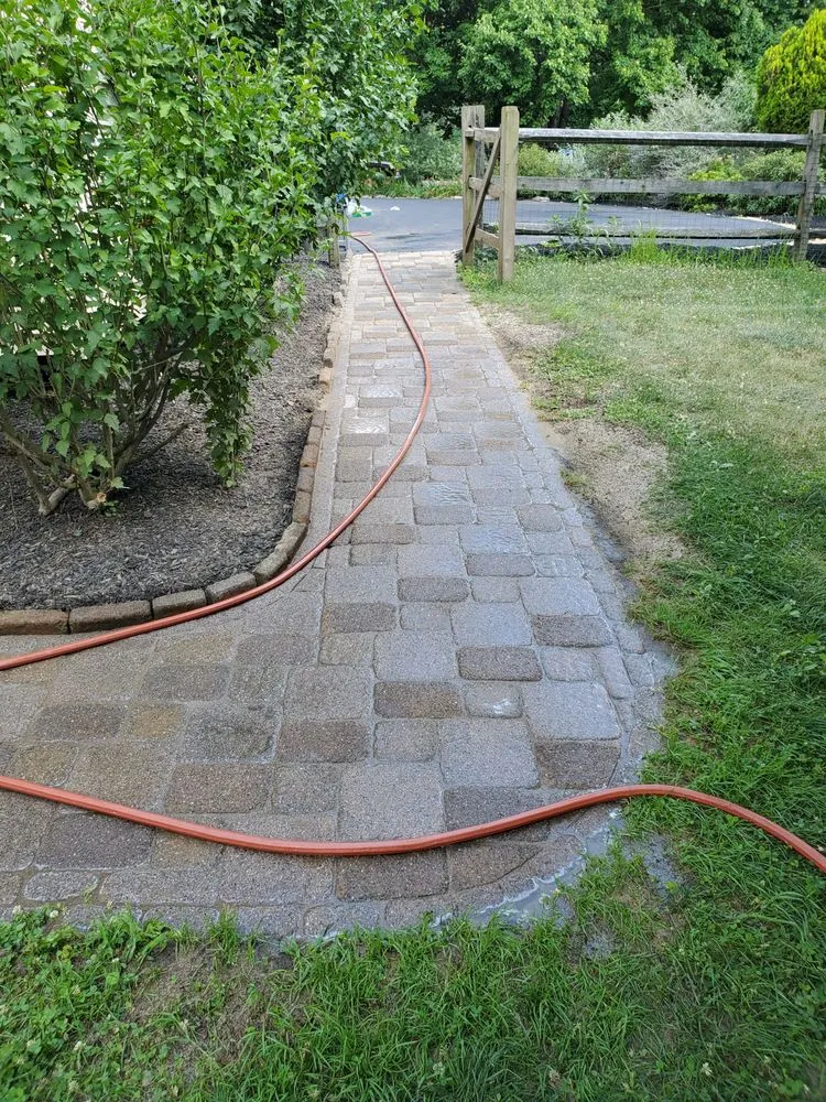 Local yard maintenance in Egg Harbor City, NJ by Cuzzy Landscapes