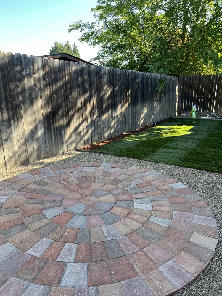 Expert lawn care service in Medford, OR - CV Landscape & Maintenance