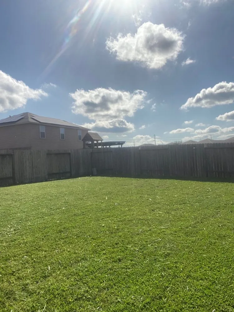 Reliable garden landscaping in Rosenberg, TX - CV Landscaping & General Service