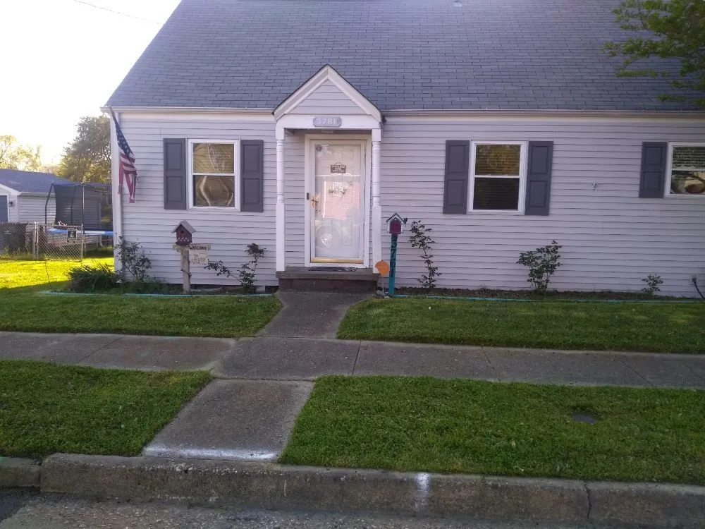 Local lawn care service for outdoor upgrades across Sanford, FL - Cv Lawn Maintenance