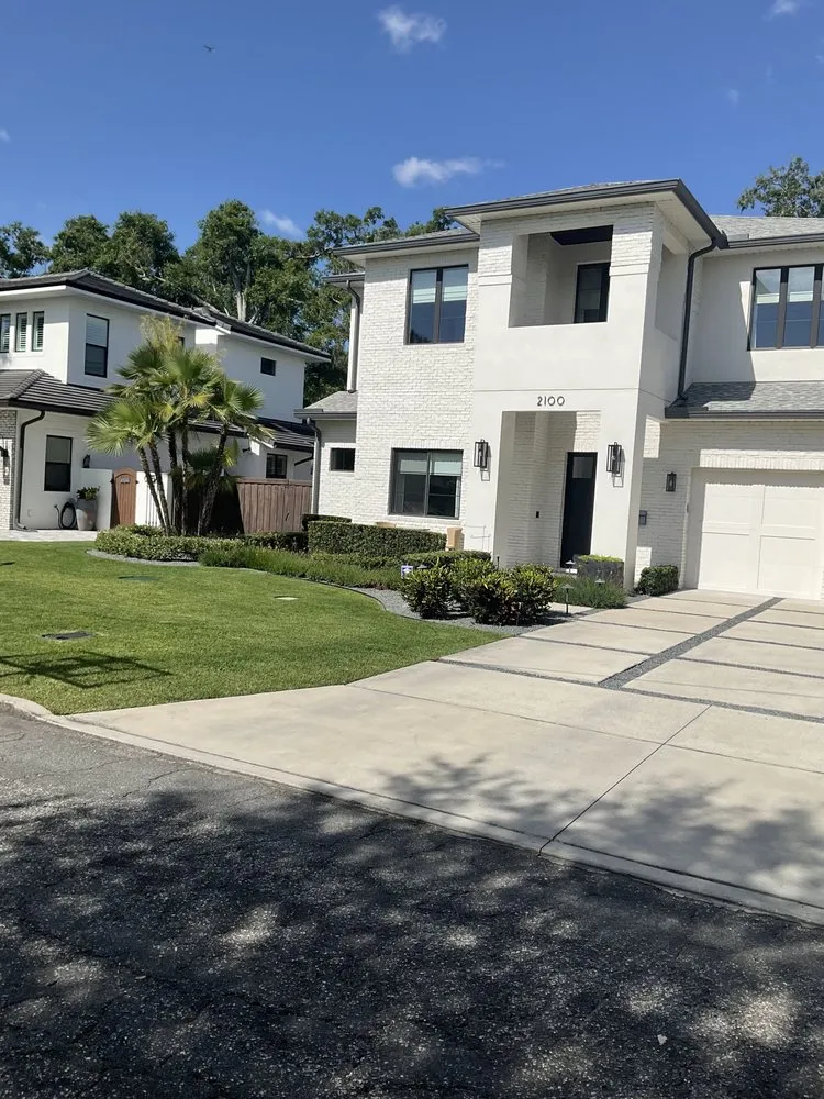Affordable landscaping services in Apopka, FL by C.Vargas Lawn Maintenance