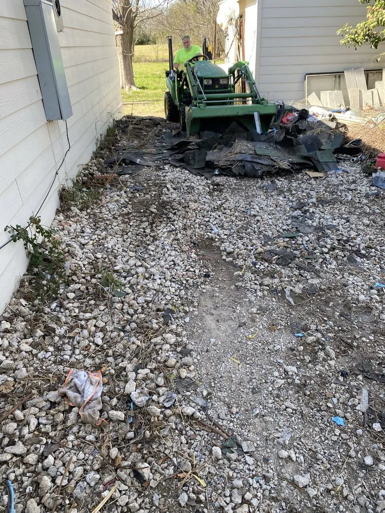 Affordable yard cleanup service experts serving Frankston, TX - CW Lawn and Property Preservation