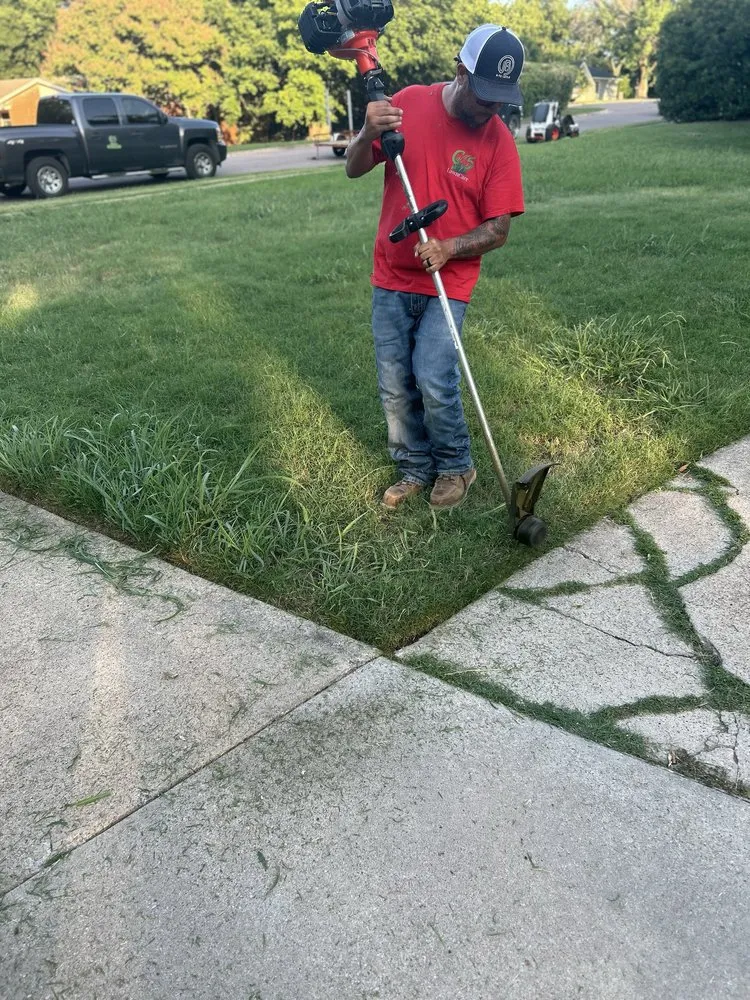 Top-rated residential landscaping for homes in Burleson, TX by Cx5 Lawn Care