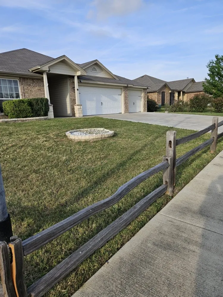 Local lawn mowing service near you across Killeen, TX - Cyber Blades