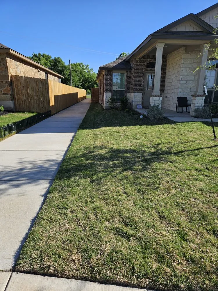Reliable landscape installation in Killeen, TX by Cyber Blades