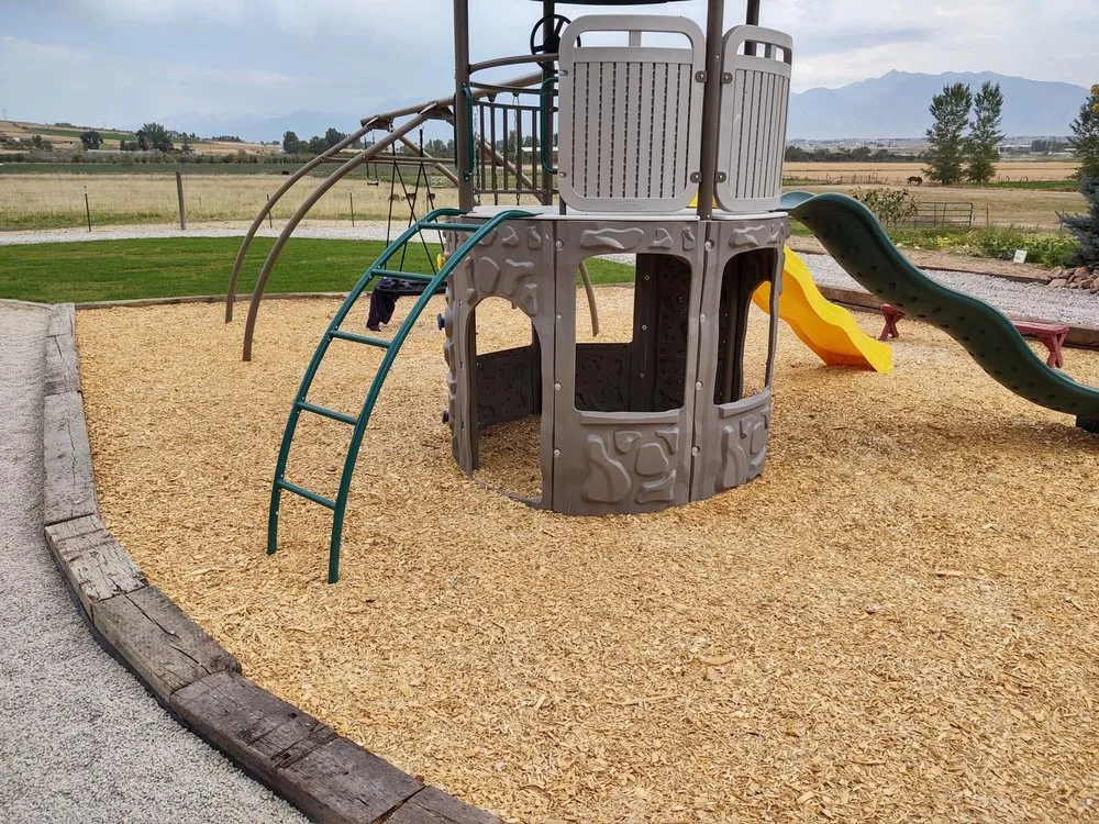 Trusted lawn care service experts serving Elk Ridge, UT - Cypress Landscaping