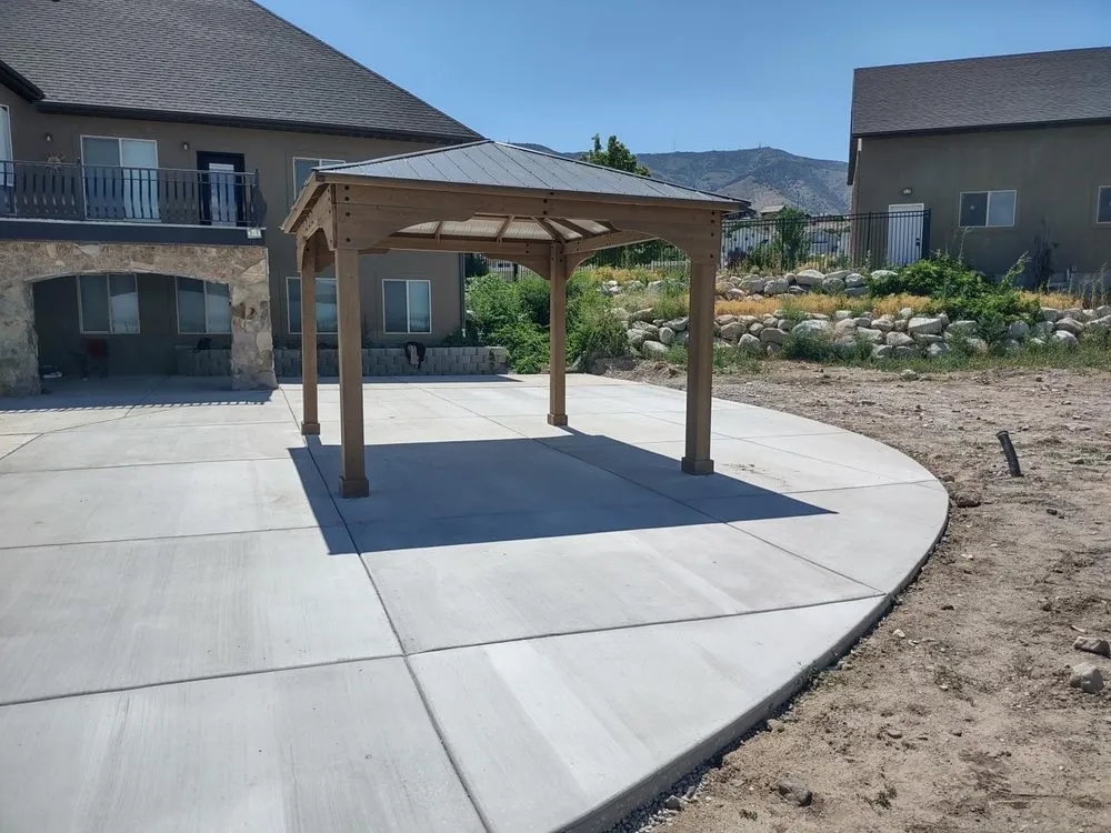 Expert landscaping services experts serving Elk Ridge, UT - Cypress Landscaping