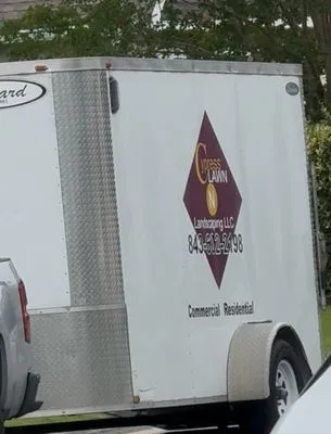 Cypress Lawn N Landscaping Logo