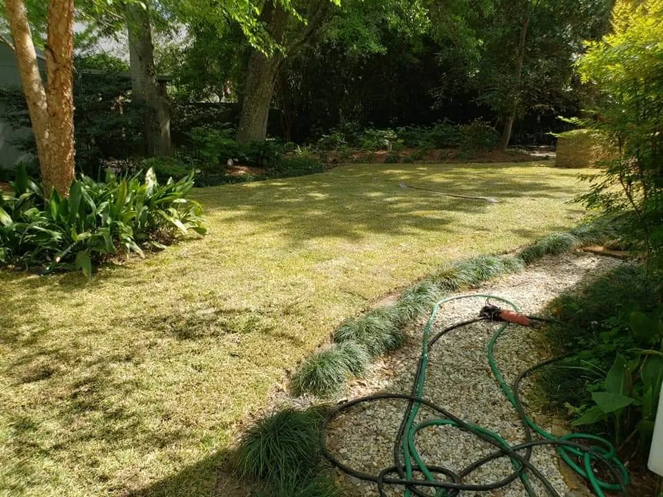 Professional garden landscaping in Lacombe, LA by Cypress Pointe Landscaping