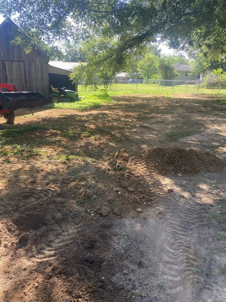 Affordable lawn care service experts serving Fayetteville, TN - CZ Mowing and Maintenance