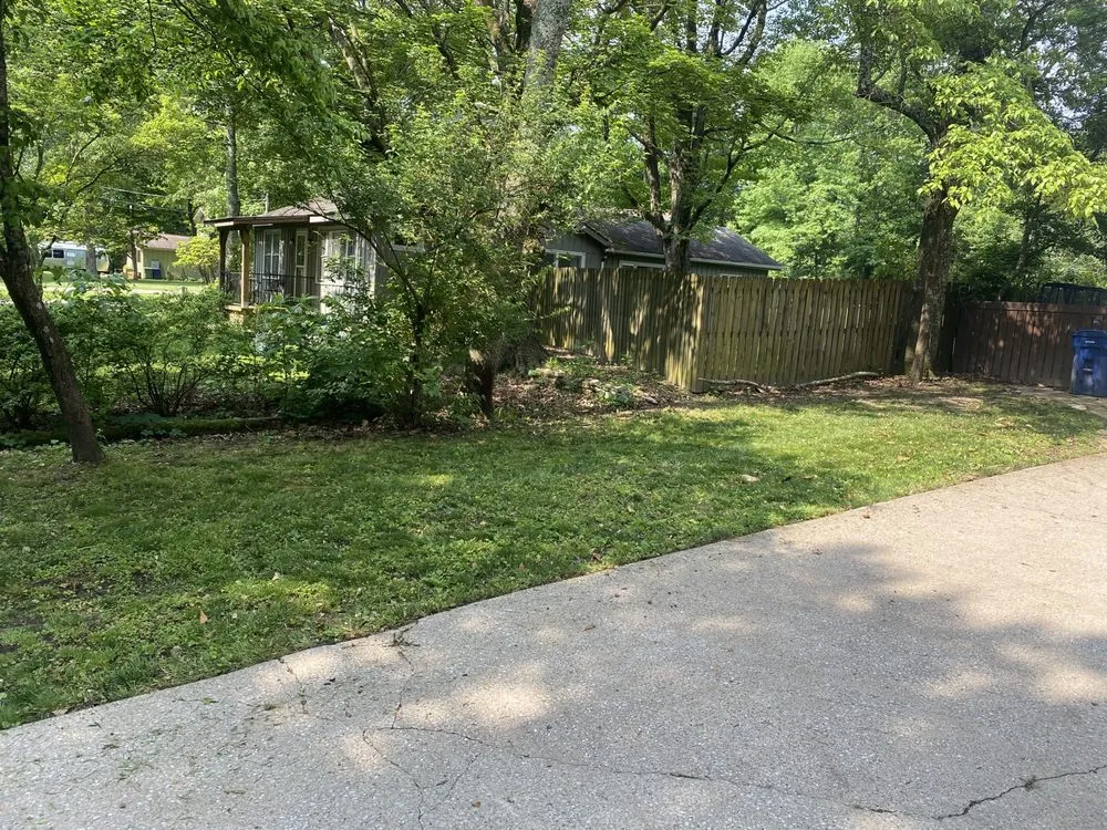 Local residential landscaping in Fayetteville, TN - CZ Mowing and Maintenance
