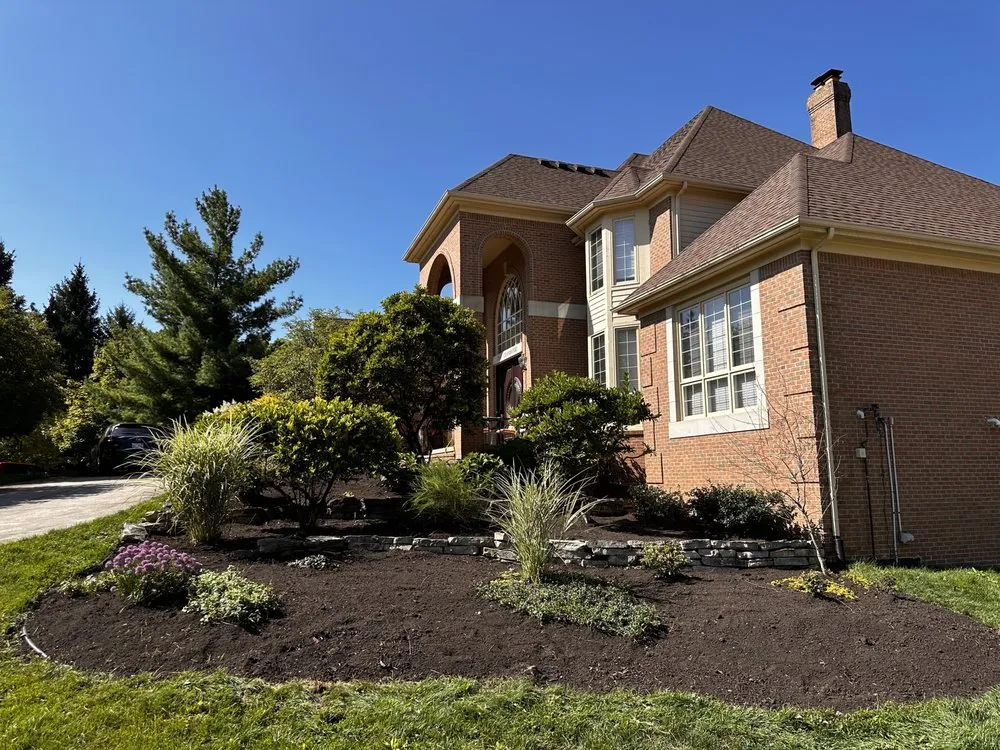 Professional lawn care service in Livonia, MI - D & A Lawn Care