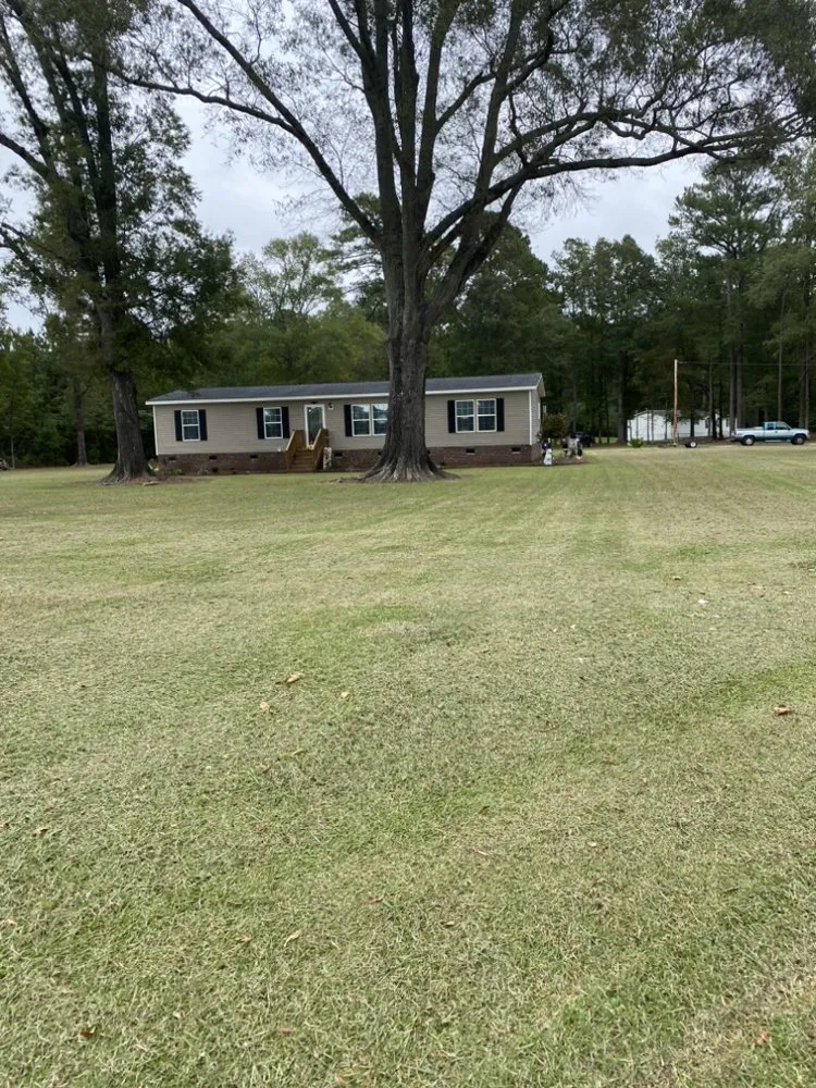 Custom garden landscaping in Cove City, NC by D & A Pressure Washing