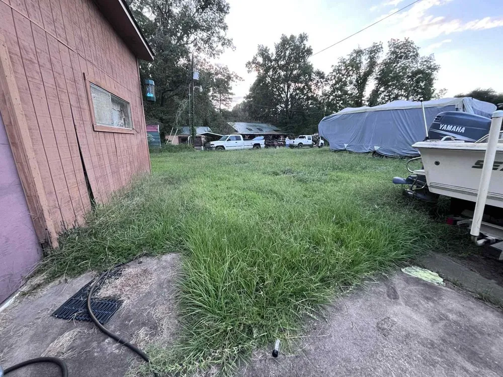 Top-rated outdoor landscaping in Livingston, TX by D & C Lawn Service