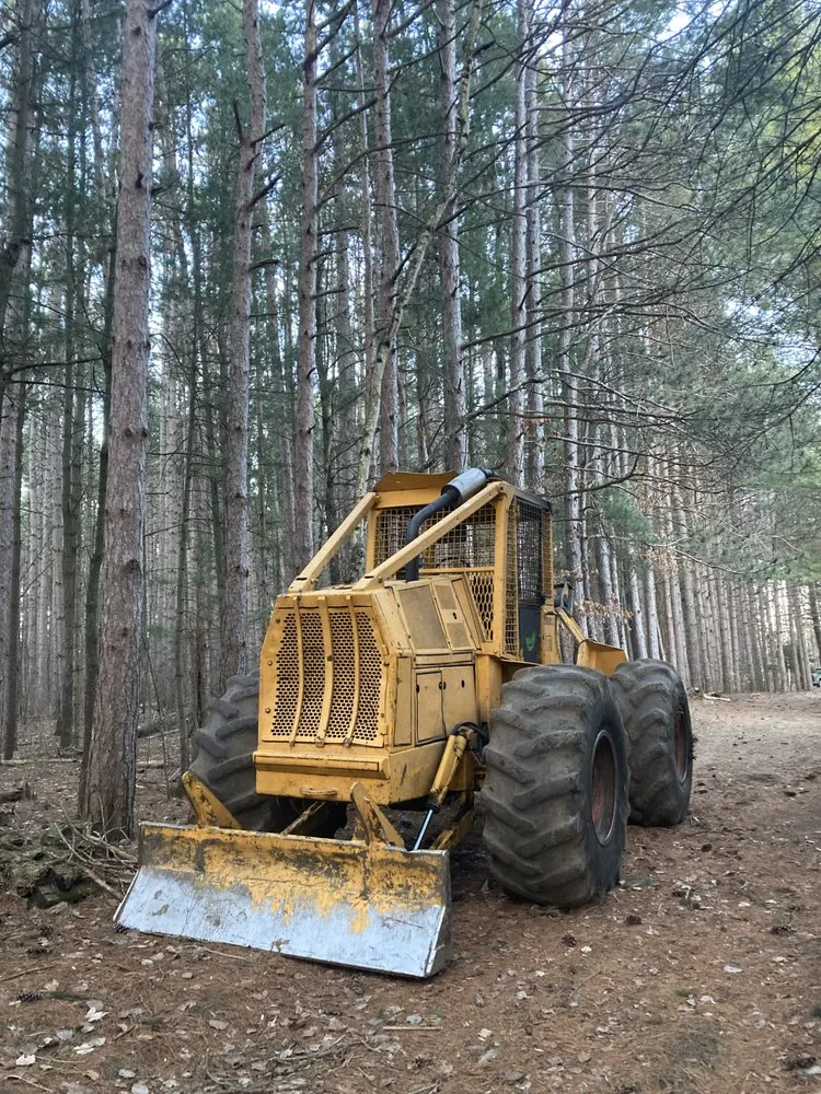 Professional residential landscaping in Caro, MI by D & D Landcare