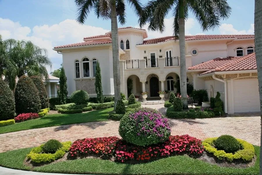 Top-rated lawn care service with custom design across Atlanta, GA - D & D Landscaping