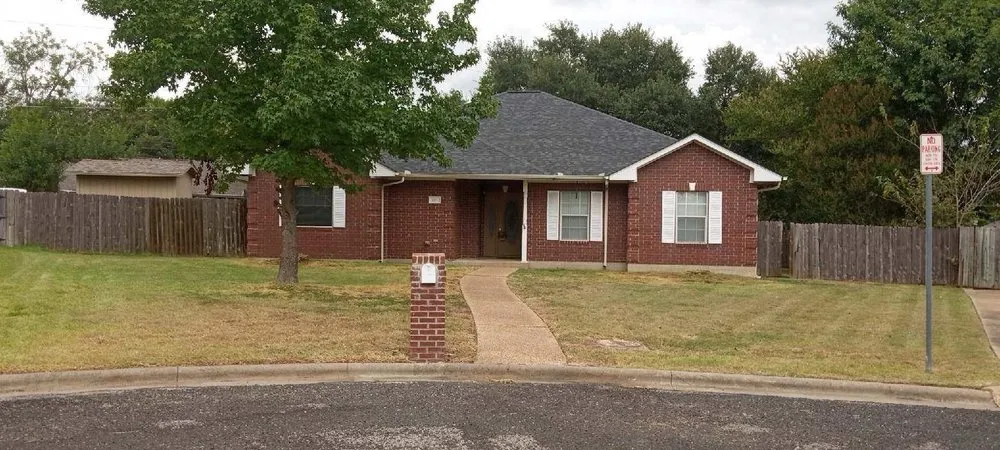 Expert landscape installation in Caldwell, TX by D & D Lawn & Tree Care