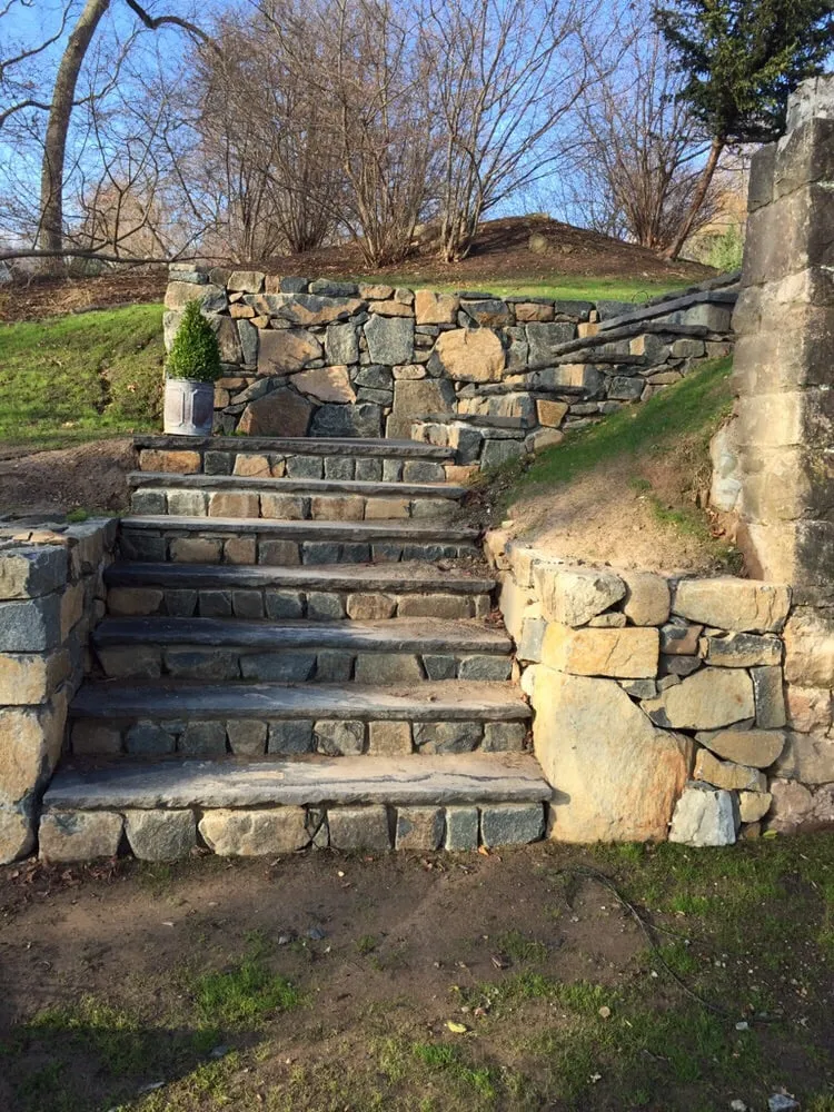 Professional outdoor landscaping in Nanuet, NY - D & D Tree & Landscape