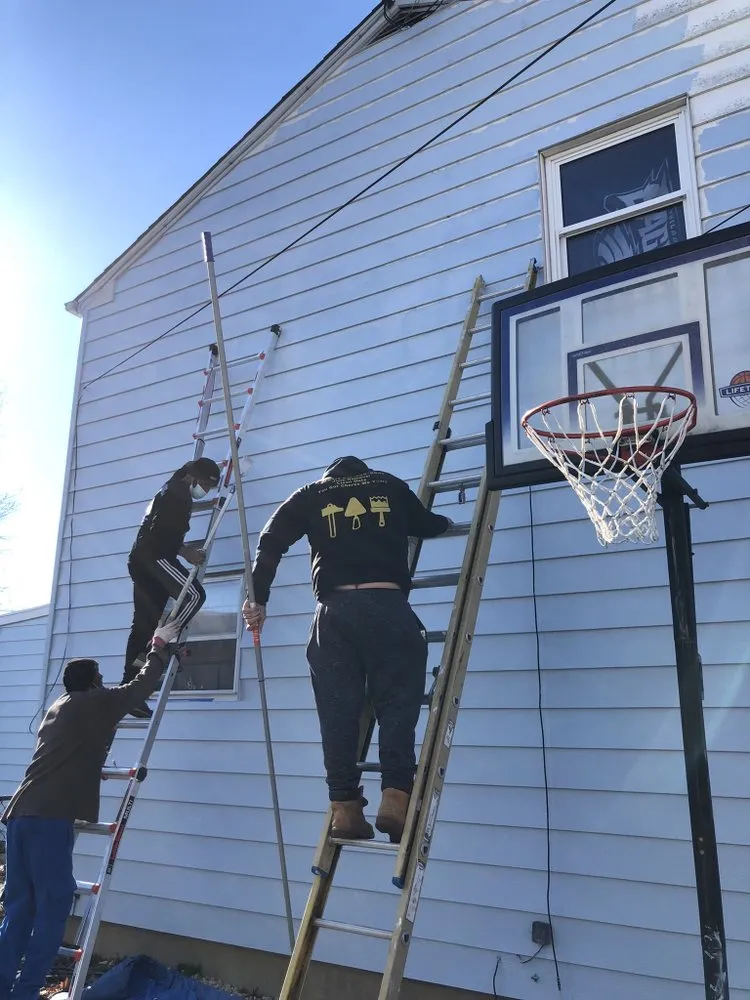 Trusted yard cleanup service for outdoor upgrades across Chester, PA - D & E Clean Outs & Junk Removal