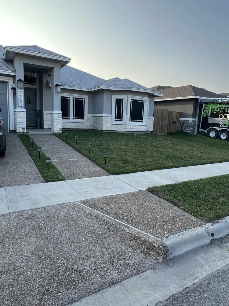 Custom yard cleanup service for beautiful yards in Corpus Christi, TX by D & E Groundskeeping Yard Services