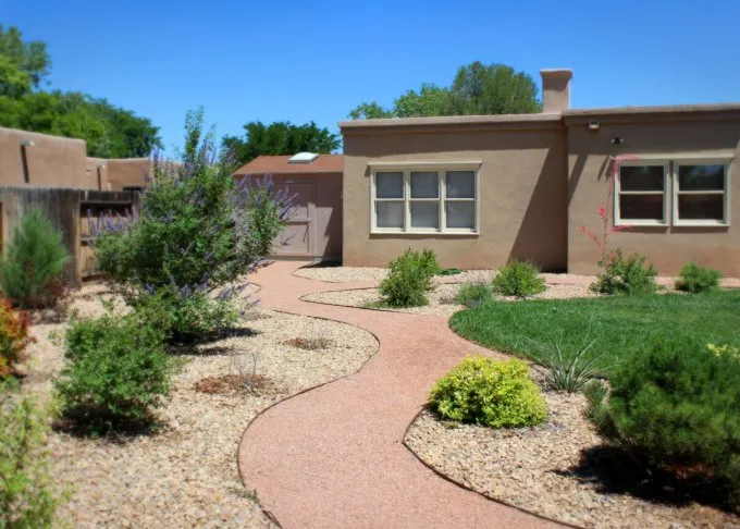 Affordable lawn care service in Las Vegas, NV - D & G Landscaping