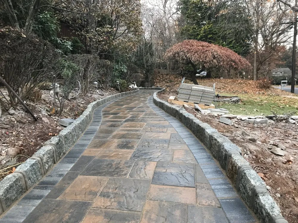 Custom lawn mowing service with custom design across Ridgefield, NJ - D & G Landscaping