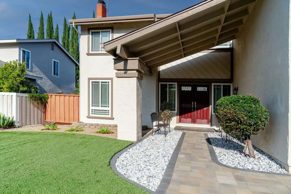 Trusted yard cleanup service in San Jose, CA by D & I Landscape