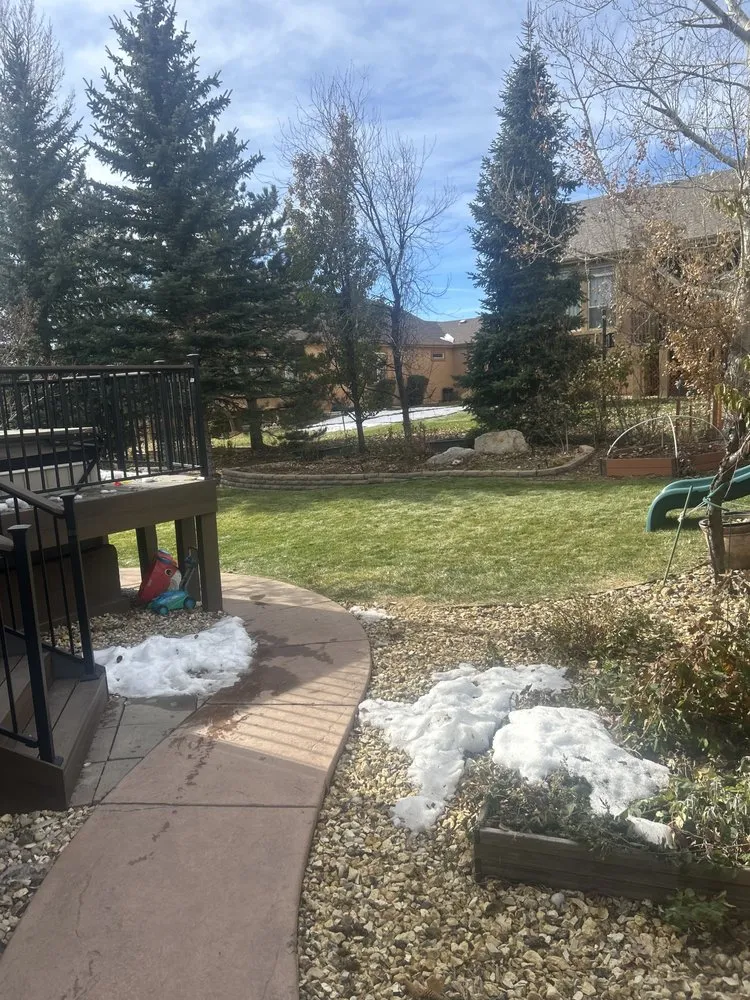 Reliable yard maintenance in Colorado Springs, CO - D & J Lawn Care Services