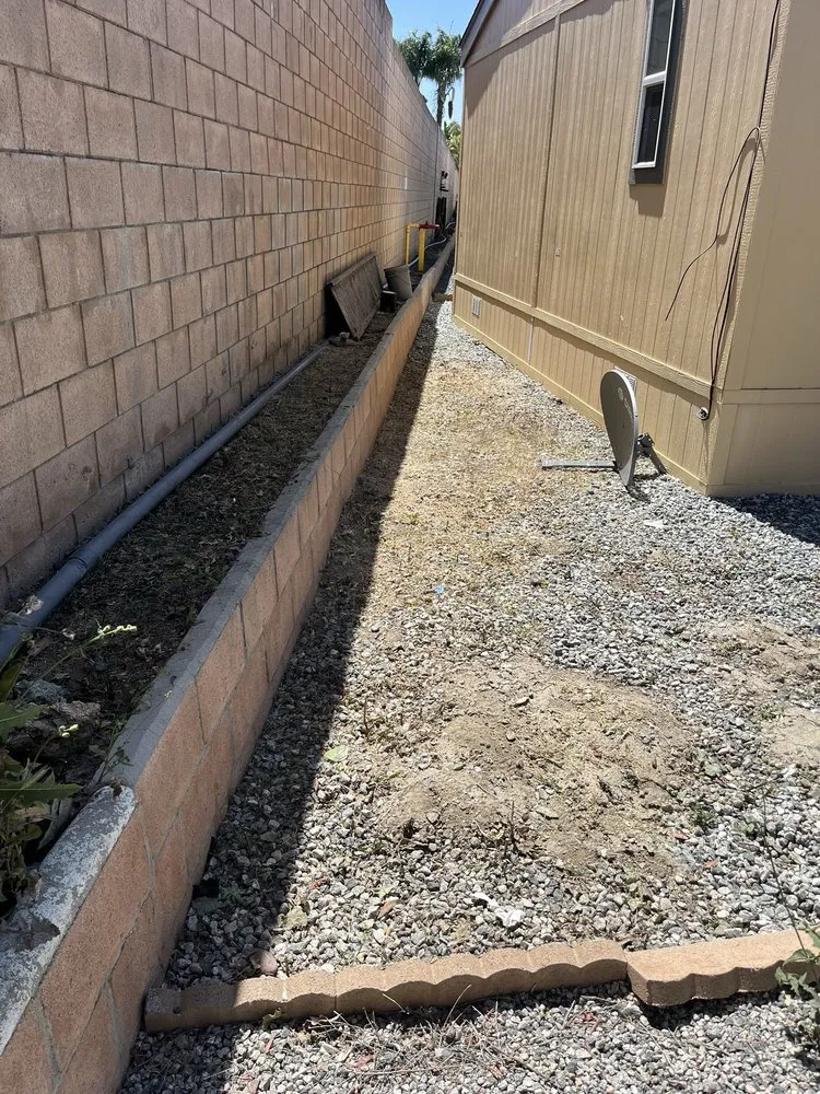 Professional garden landscaping experts serving Anza, CA - D & L Tree Service & Landscaping