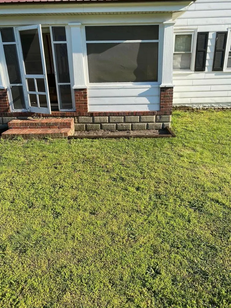 Local lawn care service in Seaford, DE - D & M Express Handyman Services