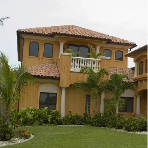 Top-rated yard cleanup service for homes in Lafayette, LA by D & M Lawn service and Pressure Washing of Acadiana