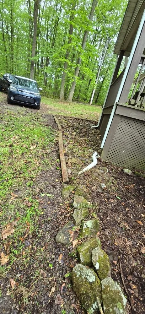 Expert yard maintenance in Glen Hope, PA - D & M's Lawn Care Services