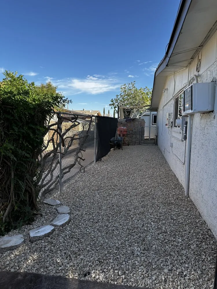 Custom garden landscaping in El Paso, TX - D & R Demolition Landscape And Maintenance