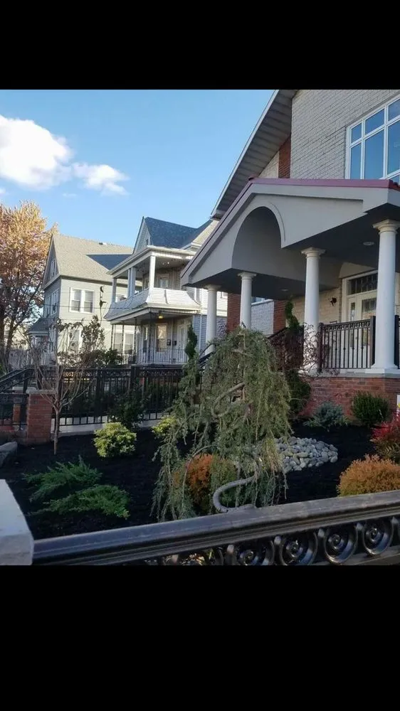 Professional garden landscaping in Bayonne, NJ - D & R Landscaping