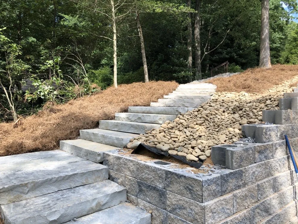 Local landscaping services experts serving Easley, SC - D & S Lawn Care and Landscaping