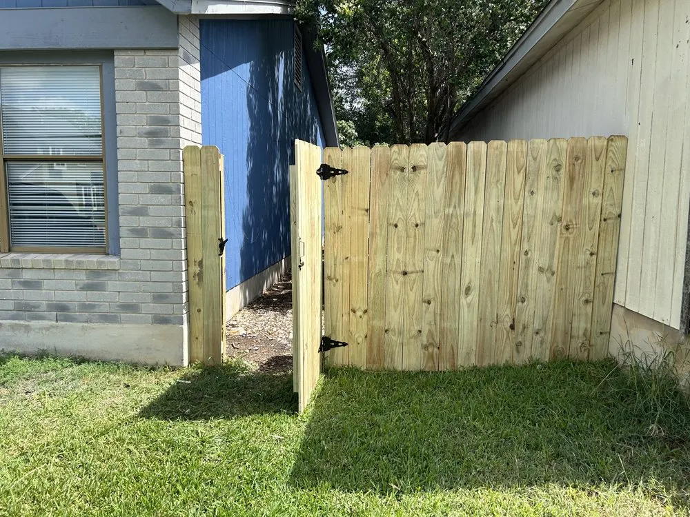 Reliable yard cleanup service in Universal city, TX by D & S Lawn Concepts