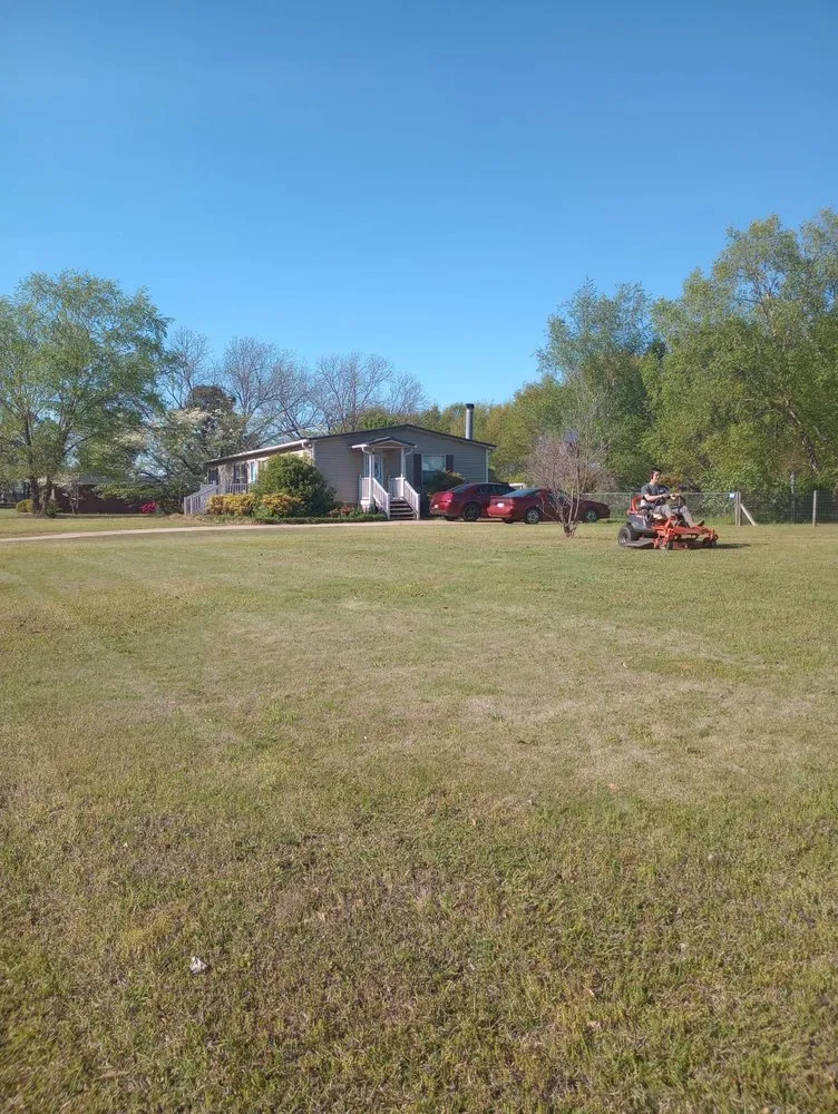 Top-rated landscape design in Anderson, SC by D & S Lawn Services