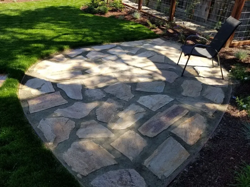 Professional yard maintenance in Ceres, CA - D A Landscape Services