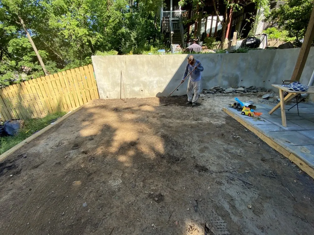 Reliable landscaping services experts serving Gaithersburg, MD - D a R Landscaping