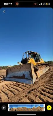 D And D Construction Logo