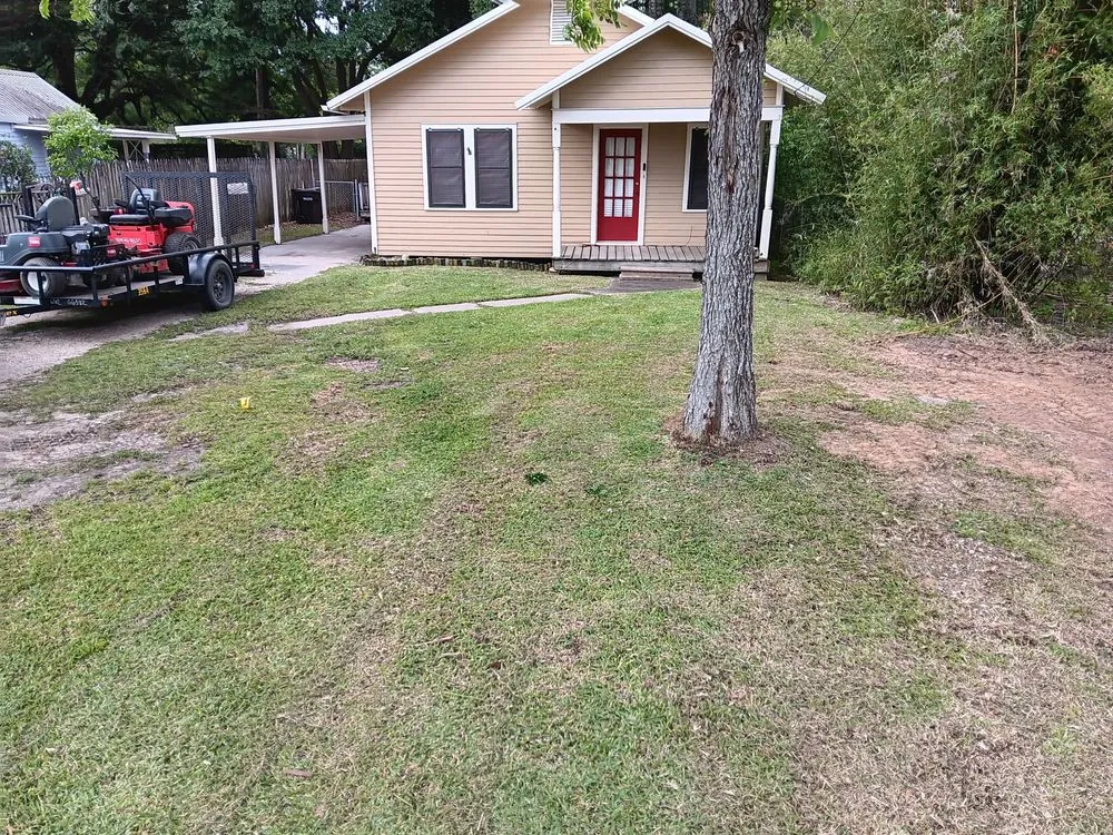 Expert landscape design in Saint Martinville, LA - D and D Lawn And Pressure Washing Services