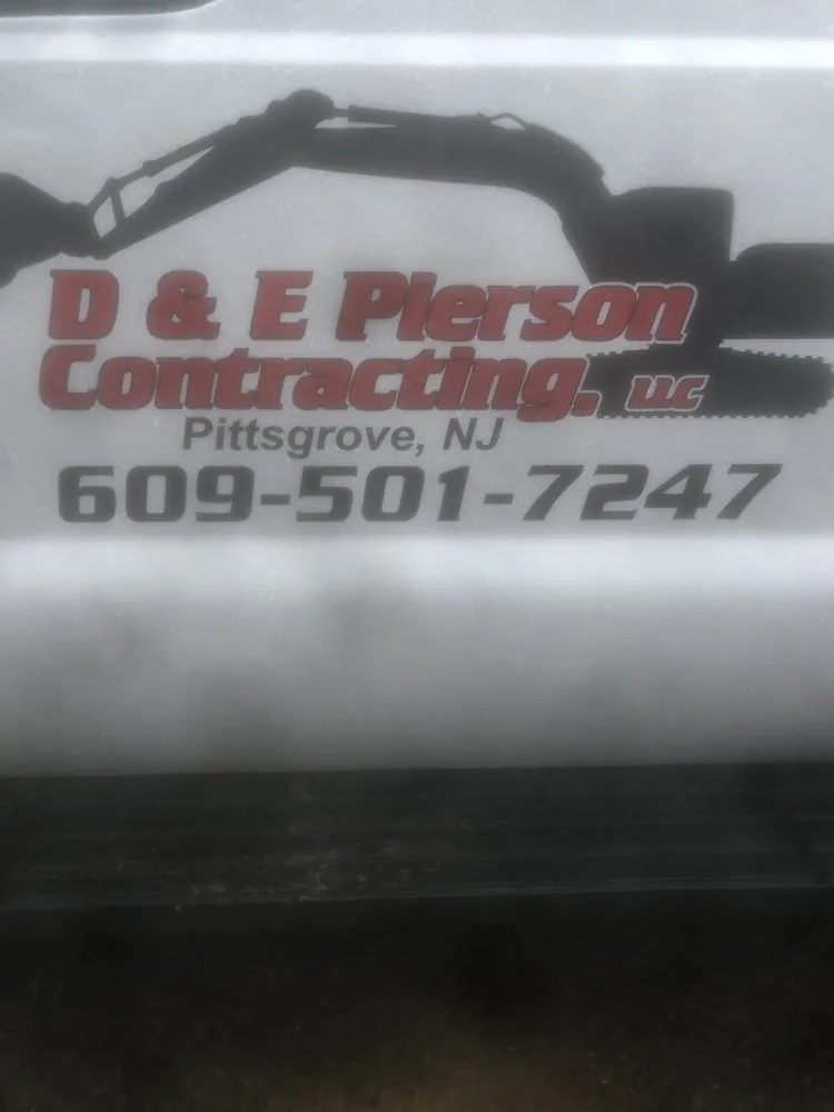 Professional yard maintenance for beautiful yards in Pittsgrove Township, NJ by D and E Pierson Contracting