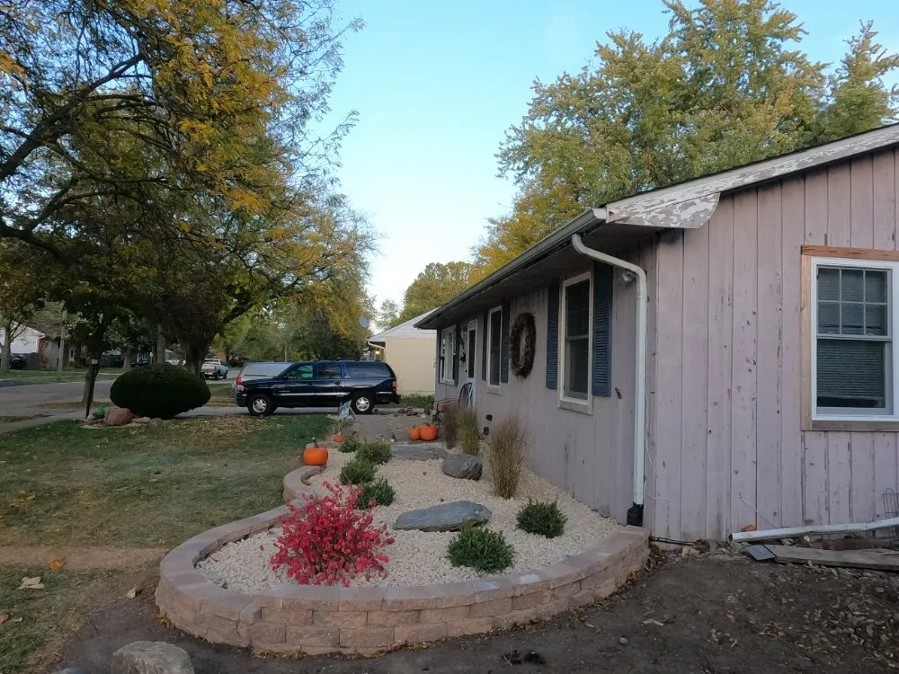 Trusted lawn care service experts serving Sandwich, IL - D and G Landscaping & Snow Removal