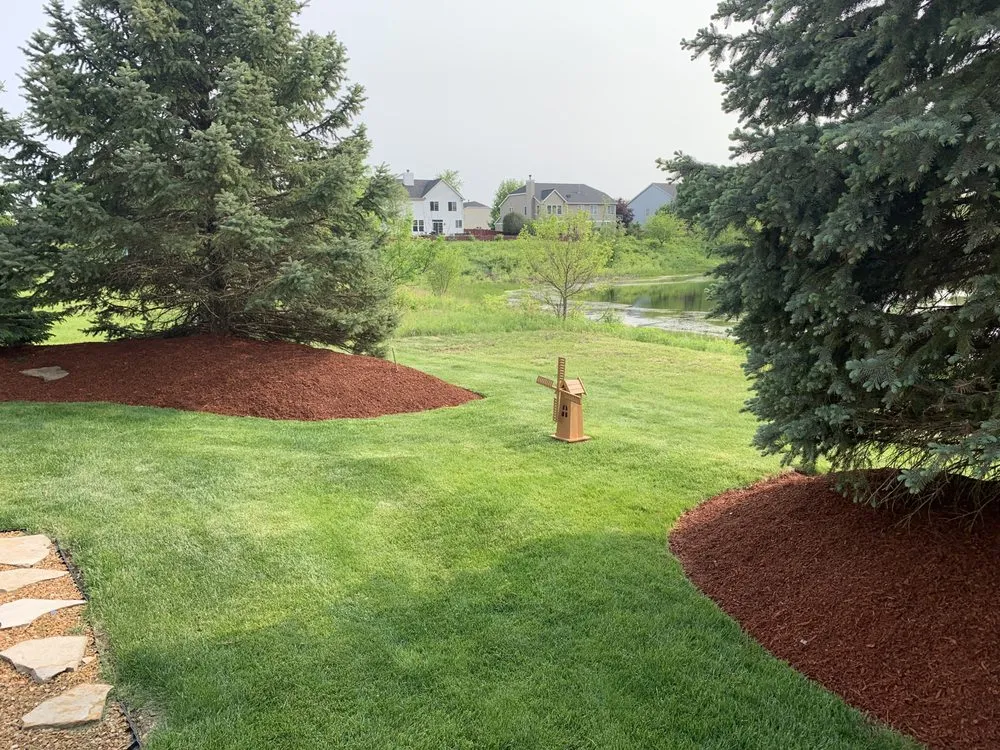 Professional landscaping services with custom design in Sandwich, IL by D and G Landscaping & Snow Removal